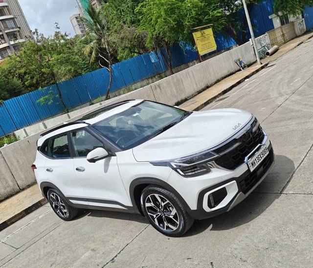 https://images10.gaadi.com/usedcar_image/4571438/original/processed_4e0915099d704537ceda293a829846a9.jpg?imwidth=6400