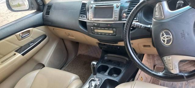 https://images10.gaadi.com/usedcar_image/4571441/original/0bbd331fe10d0d22eec7aab68b882ce9.jpg?imwidth=6402