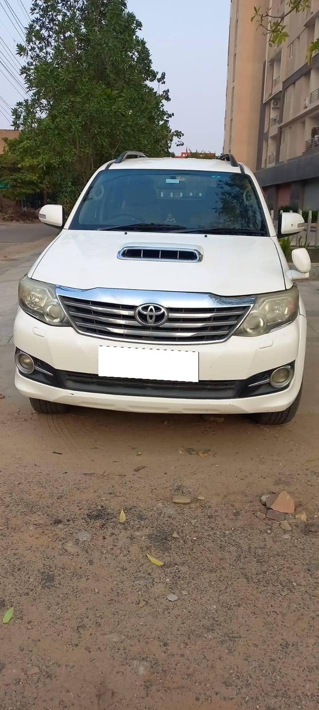 https://images10.gaadi.com/usedcar_image/4571441/original/processed_cd8ad931da04794386180581e084ca59.jpg?imwidth=6400