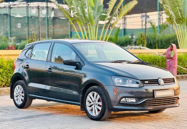 https://images10.gaadi.com/usedcar_image/4571451/original/processed_263776f2088e3302783cd172ee9bc404.jpg?imwidth=6400