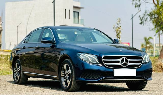 https://images10.gaadi.com/usedcar_image/4571474/original/processed_3bb4e940bc4d17a484b07d943f5171f3.jpg?imwidth=6400
