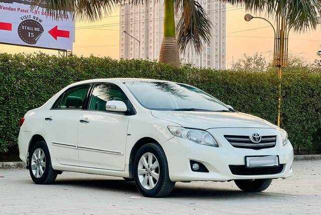 https://images10.gaadi.com/usedcar_image/4571479/original/processed_5d9bc505dd215c62e7730647e521d5a4.jpg?imwidth=6400