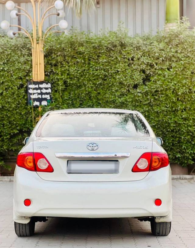 https://images10.gaadi.com/usedcar_image/4571479/original/processed_7e9d85a52a44f64eb240f420c6e90ebe.jpg?imwidth=6402