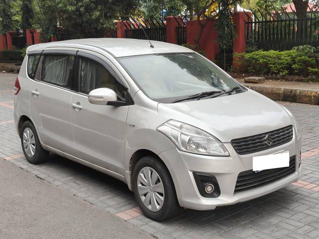https://images10.gaadi.com/usedcar_image/4571506/original/processed_f523136b2a0b1fbff1cb73d7e689df74.jpg?imwidth=6400