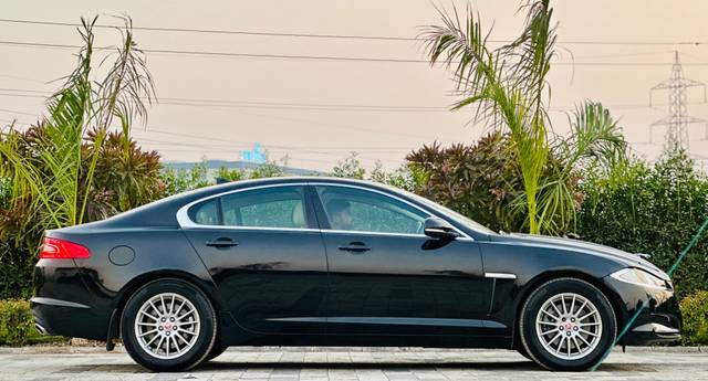 https://images10.gaadi.com/usedcar_image/4571522/original/ff694552a9557c13b9655bae8df6c1b1.jpg?imwidth=6401