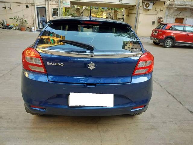 https://images10.gaadi.com/usedcar_image/4571527/original/processed_ff8eb2b06eb925abaaffb9b9530fa505.jpg?imwidth=6401