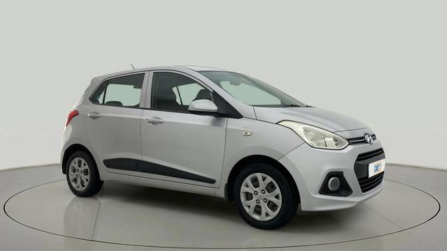 https://images10.gaadi.com/usedcar_image/4571562/original/9ea06532d5908c701723c5a5f946a0bf.jpg?imwidth=6400