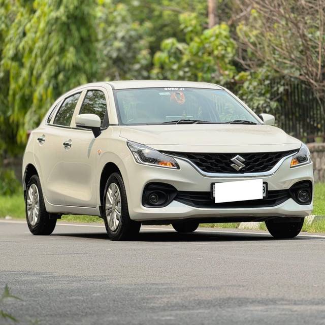 https://images10.gaadi.com/usedcar_image/4571564/original/processed_350f747c04fe83cb6ea6d6cf7746af95.jpg?imwidth=6400