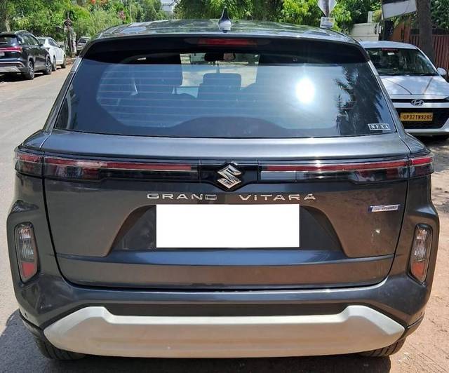 https://images10.gaadi.com/usedcar_image/4571577/original/processed_f82e8a5ef8fe2e9f6be6209a53280725.jpg?imwidth=6402