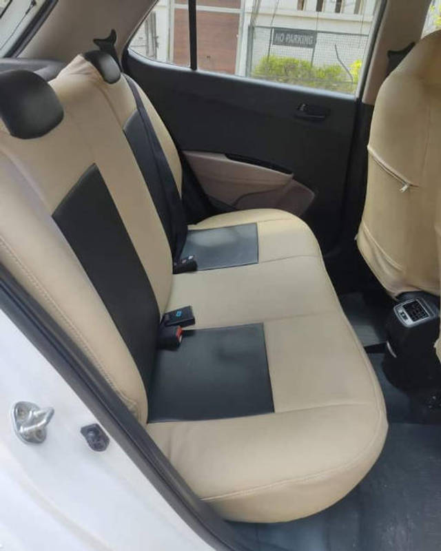 https://images10.gaadi.com/usedcar_image/4571582/original/91514e467acaa8bb0eb2bcc29996eade.png?imwidth=6402