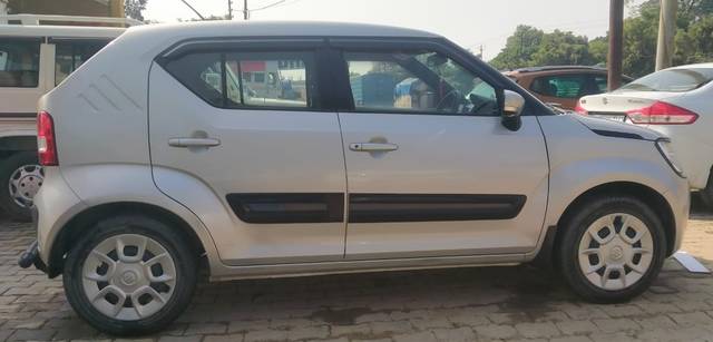 https://images10.gaadi.com/usedcar_image/4571585/original/4a2c92868c2ccf11f196d240ba6c4329.jpg?imwidth=6401
