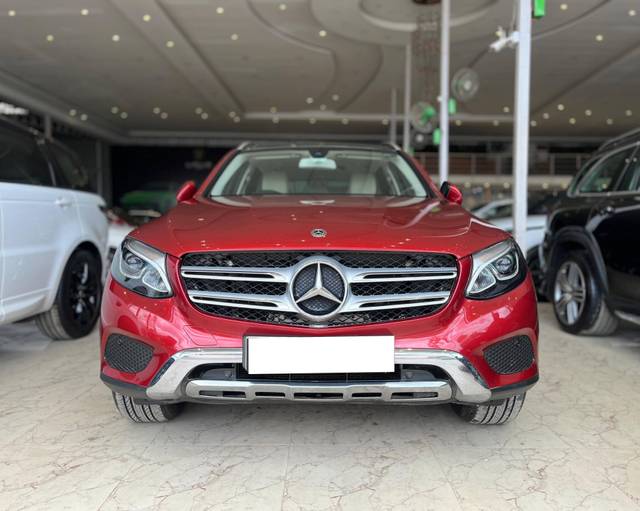 https://images10.gaadi.com/usedcar_image/4571597/original/processed_49567a014172367c0459a8659c803fbc.jpg?imwidth=6402