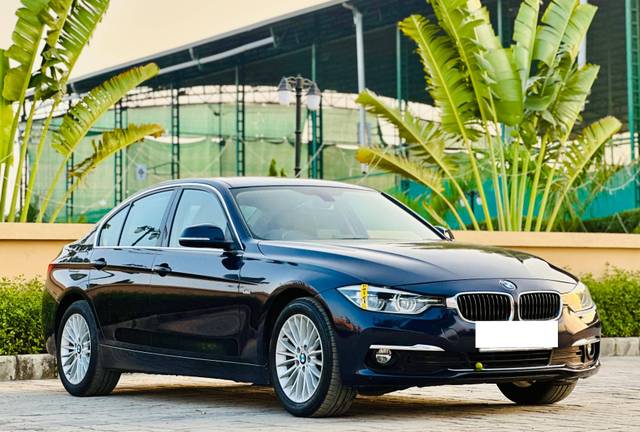 https://images10.gaadi.com/usedcar_image/4571615/original/processed_a0f121a7907d45a5010a944635966dac.jpg?imwidth=6400