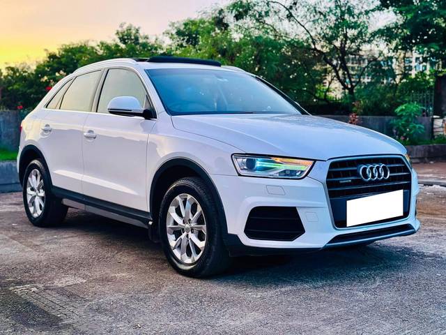 https://images10.gaadi.com/usedcar_image/4571617/original/processed_ad5066dbd571203c2d12495161c3bf54.jpg?imwidth=6400