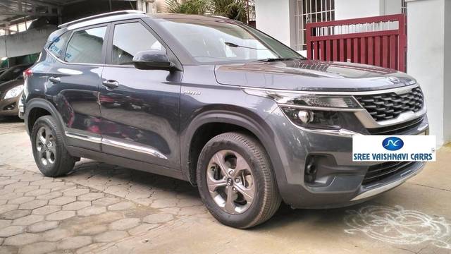 https://images10.gaadi.com/usedcar_image/4571619/original/processed_9e8744a7e3083263bd4e0feb4bc4ecb7.jpg?imwidth=6400
