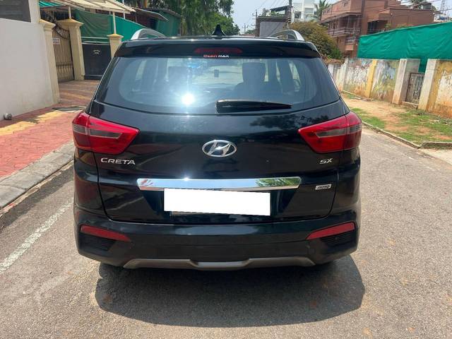 https://images10.gaadi.com/usedcar_image/4571624/original/processed_68e6f7a661f4ce831453f7e7b8a7e625.jpg?imwidth=6401