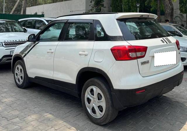 https://images10.gaadi.com/usedcar_image/4571636/original/processed_d8795075fdeeb363f3067fc8288b3505.jpg?imwidth=6402