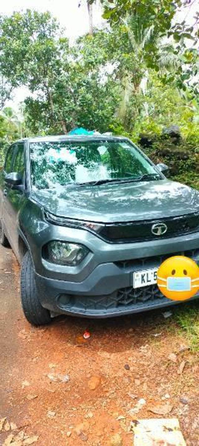 https://images10.gaadi.com/usedcar_image/4571641/original/processed_4f1d2964-1d14-41b8-9c75-cfda409d9bd2.jpg?imwidth=6400
