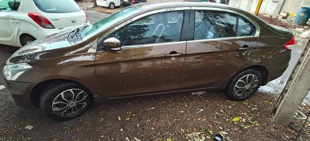 https://images10.gaadi.com/usedcar_image/4571642/original/processed_ad1e6c83-3b94-4ea2-934b-f60e29c60eec.jpg?imwidth=6402