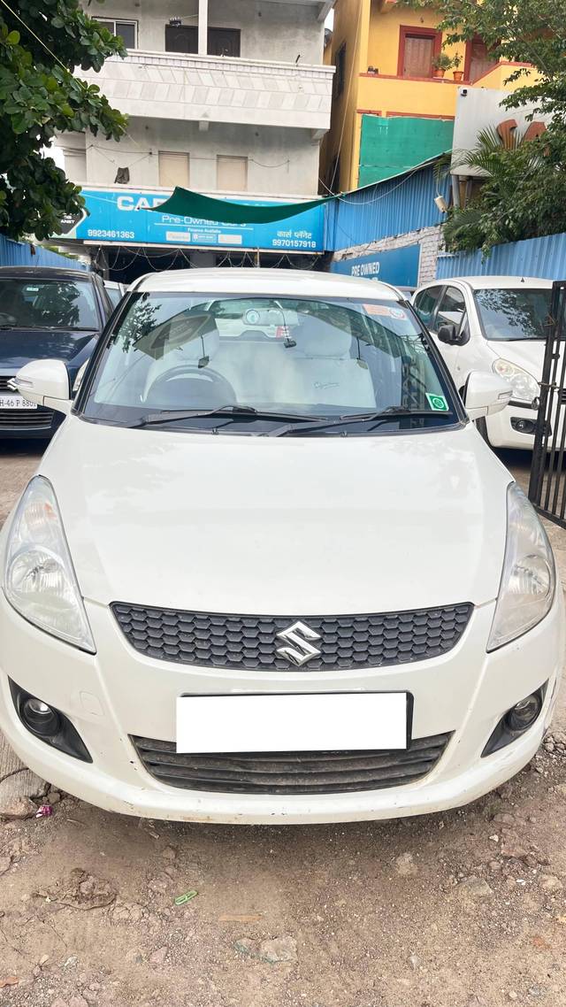 https://images10.gaadi.com/usedcar_image/4571667/original/processed_6c8f2b44-db50-403d-bcd2-8f9d56904078.jpg?imwidth=6400