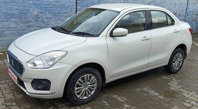 https://images10.gaadi.com/usedcar_image/4571670/original/processed_a7e8fad4afd2005da0e147ab65b087a8.jpg?imwidth=6401