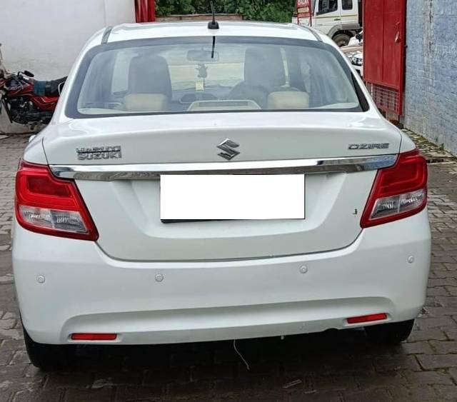 https://images10.gaadi.com/usedcar_image/4571672/original/processed_6b8d830b07cb9bd6797c027423377918.jpg?imwidth=6402