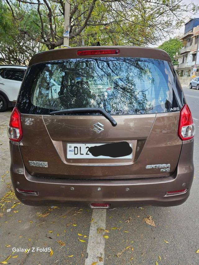 https://images10.gaadi.com/usedcar_image/4571673/original/processed_a8f22b6f7c60841a5fc53688eb299e3e.jpg?imwidth=6401