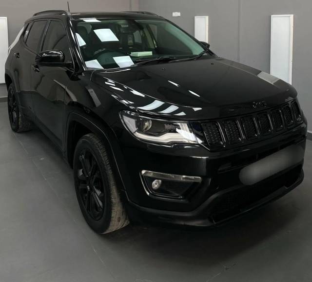 https://images10.gaadi.com/usedcar_image/4571702/original/processed_1a8217dc64b61ee181dcb2245874932d.jpg?imwidth=6400