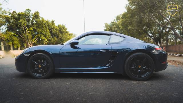 https://images10.gaadi.com/usedcar_image/4571714/original/processed_b1e5ab1b42809c788afd77af612cbab7.jpg?imwidth=6402