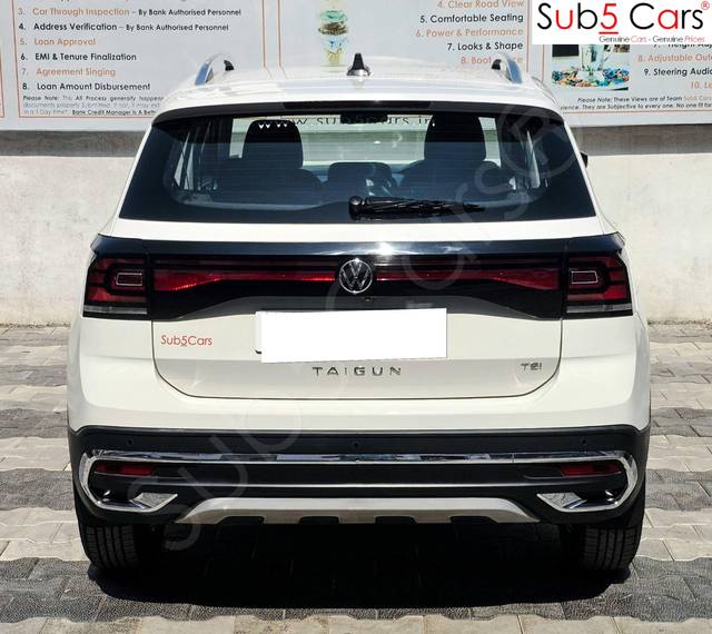https://images10.gaadi.com/usedcar_image/4571717/original/processed_249978c4d703a62ad085c5586479fa74.jpg?imwidth=6402