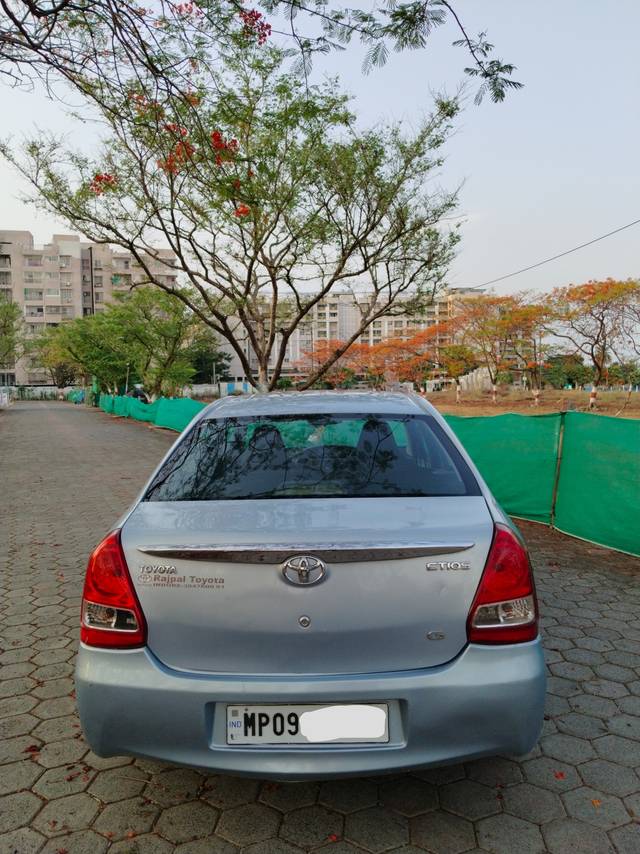 https://images10.gaadi.com/usedcar_image/4571730/original/000db5c43406d830eb26ba9872999bd3.jpeg?imwidth=6402