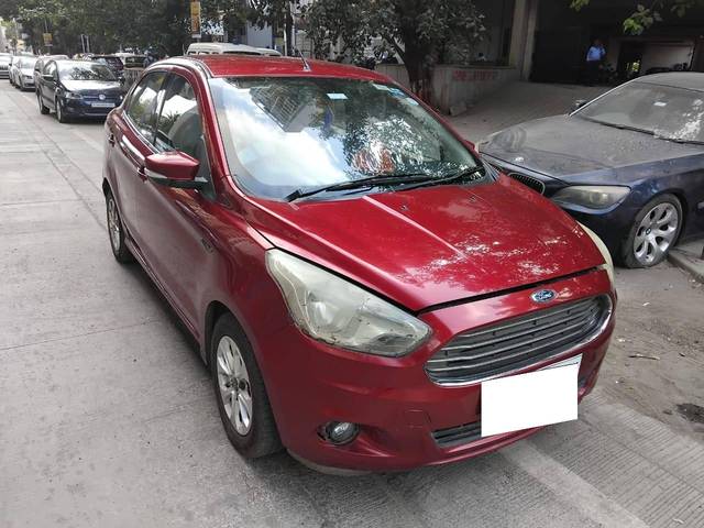https://images10.gaadi.com/usedcar_image/4571745/original/processed_7254a9b32d40de61e50d697a03875030.jpg?imwidth=6400