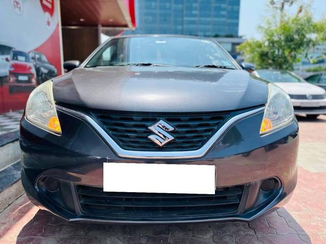 https://images10.gaadi.com/usedcar_image/4571747/original/processed_72873b849cdf5dae48fc582fee3ccc06.jpg?imwidth=6402