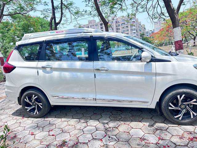 https://images10.gaadi.com/usedcar_image/4571776/original/processed_c6fafc27a3f20f9615c43c69bf5b9dc6.jpeg?imwidth=6401