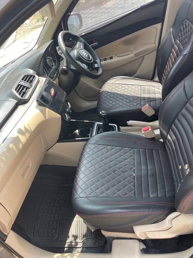 https://images10.gaadi.com/usedcar_image/4571789/original/6269c80828fd5ae406b7ed7c6358c6cc.jpeg?imwidth=6402