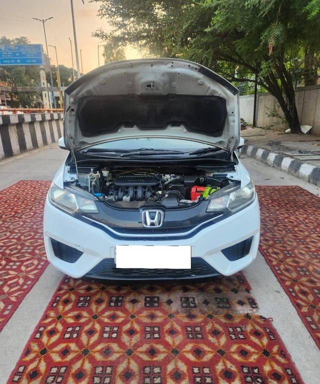 https://images10.gaadi.com/usedcar_image/4571809/original/processed_e85484765000c347f021748acc197ff4.jpg?imwidth=6401