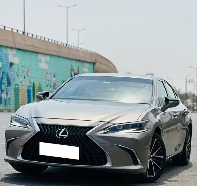 https://images10.gaadi.com/usedcar_image/4571819/original/processed_262d5ec7a8ee6288875f3ec24bcd606a.jpg?imwidth=6400