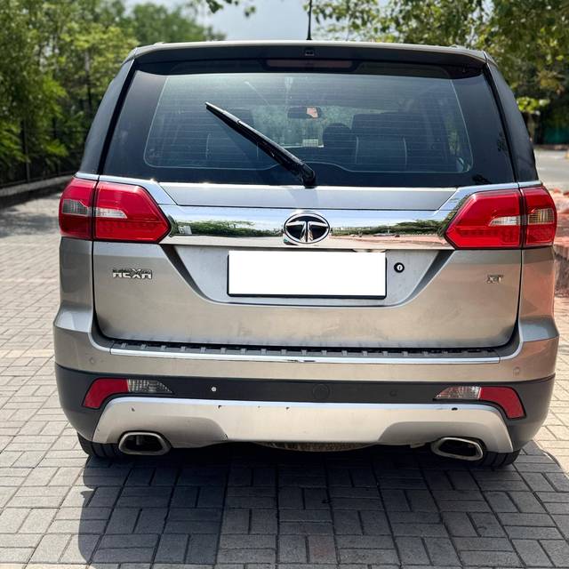 https://images10.gaadi.com/usedcar_image/4571865/original/processed_c3cb89f585a93a5c65d2262a2be5b587.jpg?imwidth=6402