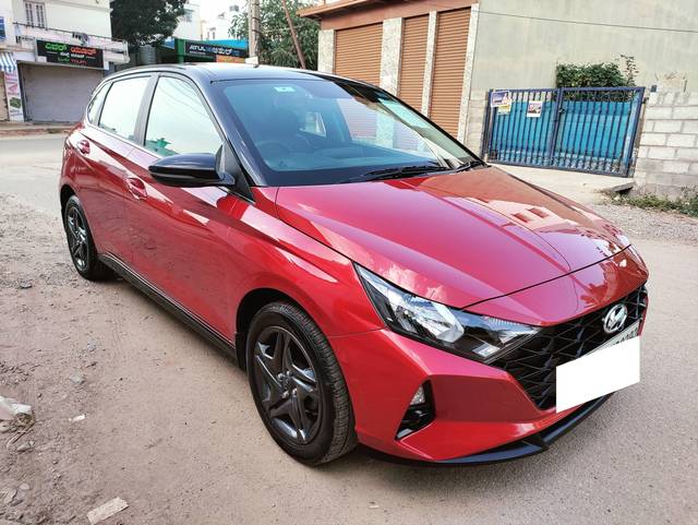 https://images10.gaadi.com/usedcar_image/4571866/original/processed_11a5db2c0c3d13b92bd659f8bf28f7c9.jpg?imwidth=6400