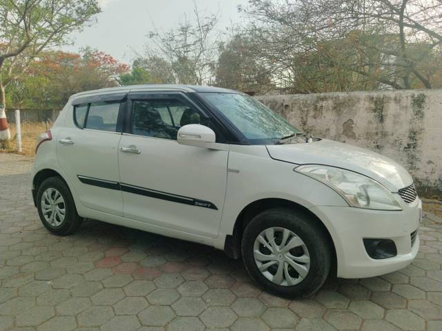 https://images10.gaadi.com/usedcar_image/4571870/original/processed_53ad5559ad6622a338028e3948f8eff4.jpeg?imwidth=6400