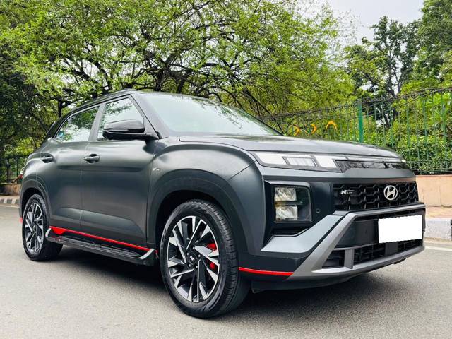https://images10.gaadi.com/usedcar_image/4571916/original/processed_c78c5b09fd9f72a48b53019414d6c73b.jpg?imwidth=6400