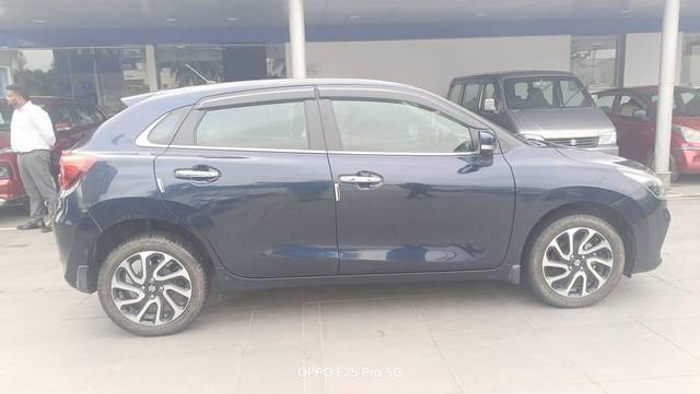 https://images10.gaadi.com/usedcar_image/4571925/original/processed_a5a8b9c4472cc624fc3e26a7d5e4f526.jpg?imwidth=6401