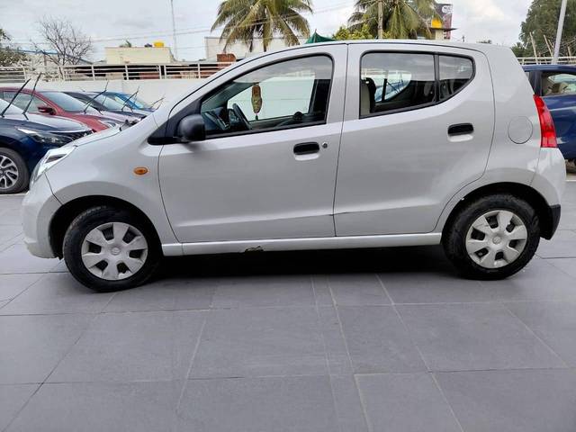 https://images10.gaadi.com/usedcar_image/4571928/original/processed_8c0b8e748f9145ec7be6fed27fd21bec.jpg?imwidth=6401