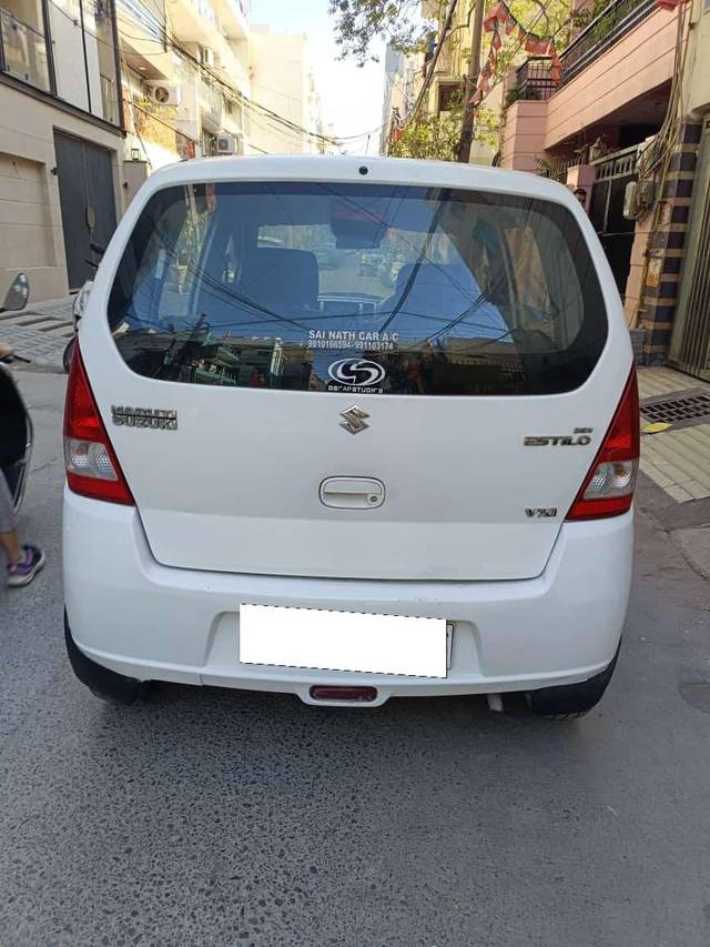 https://images10.gaadi.com/usedcar_image/4571962/original/processed_b1f8a9cf0dd902e64662949440d64d54.jpg?imwidth=6402
