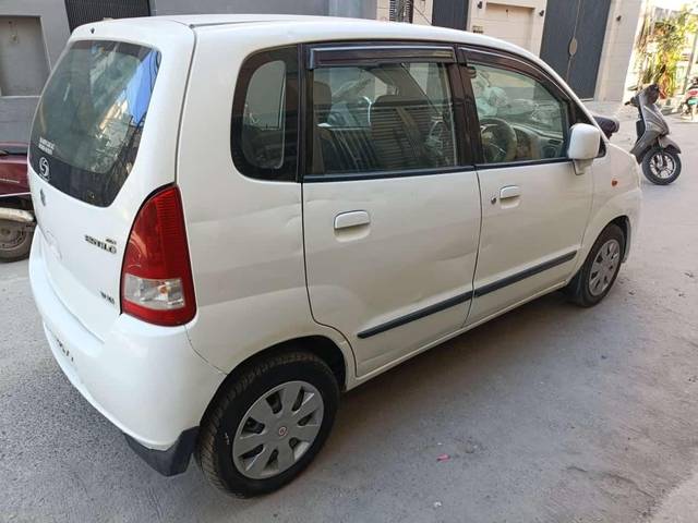 https://images10.gaadi.com/usedcar_image/4571962/original/processed_c0887146964c84e342cc0a0c957a8ab3.jpg?imwidth=6401