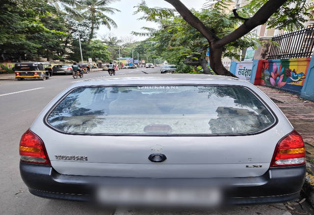 https://images10.gaadi.com/usedcar_image/4571991/original/fd707aeb-5360-467d-aca4-732033d5ced5.?imwidth=6400