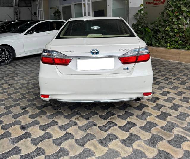https://images10.gaadi.com/usedcar_image/4572016/original/processed_5e49ff893a9eee77f89c24bcbc796434.jpg?imwidth=6401