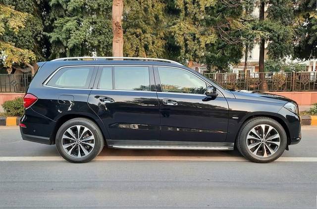 https://images10.gaadi.com/usedcar_image/4572060/original/92fd49cf0816c4bbb6c0b6426a7cd719.jpg?imwidth=6401