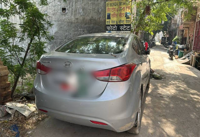 https://images10.gaadi.com/usedcar_image/4572064/original/6c31bb14-2ffa-4aa5-b793-c2c2e46e34cf.?imwidth=6401