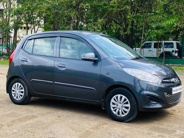https://images10.gaadi.com/usedcar_image/4572082/original/processed_71c8d67295816df8f7265501b33e2925.jpg?imwidth=6400